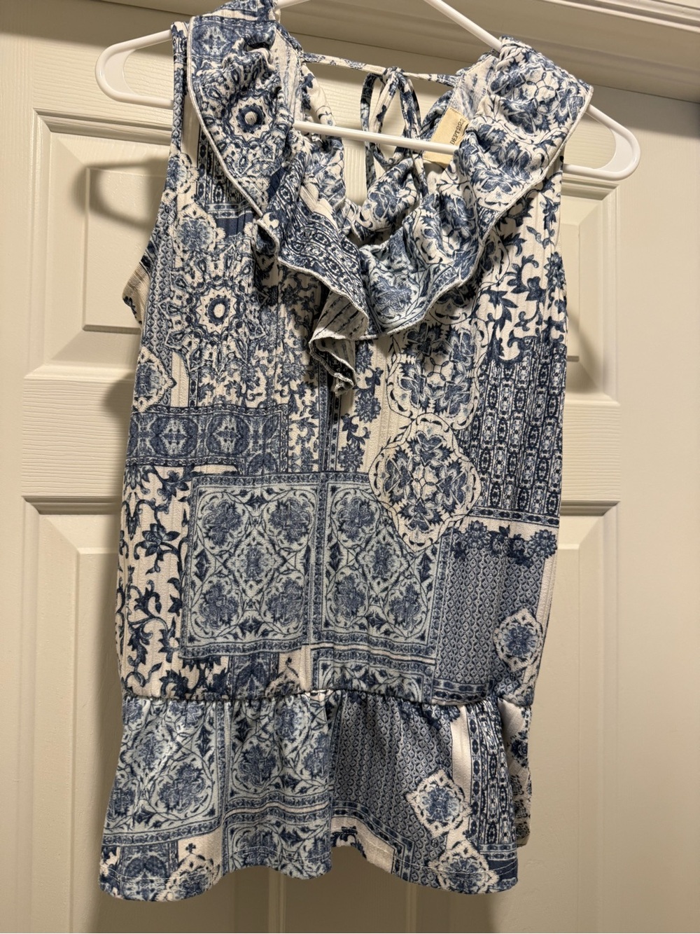Blue & White Printed Ruffle-Neck Blouse